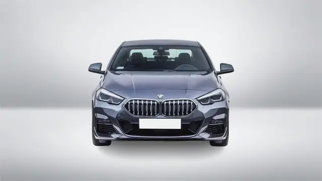 بی ام و BMW 225L - تصویر 8